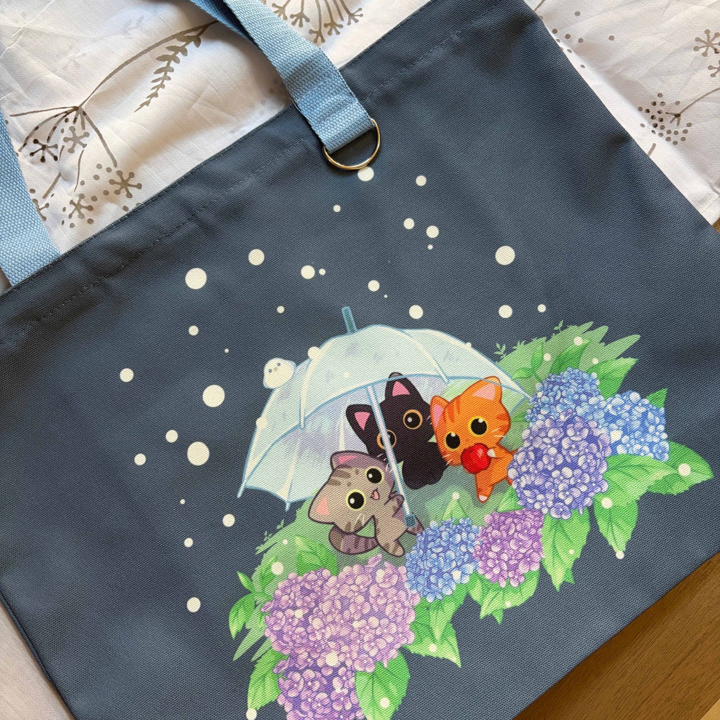 Snow Day Kitties Tote Bags
